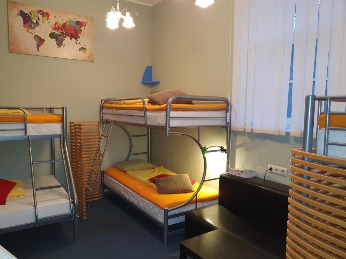 Freedom65 Hostel And Caravan Tallinn Dış mekan fotoğraf